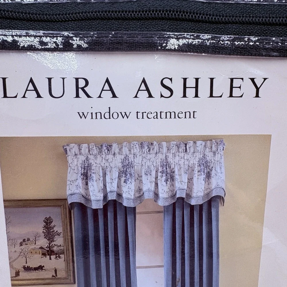 Vintage LAURA ASHLEY Sophia Fairfield Blue White Floral Valances 77x14 NEW
